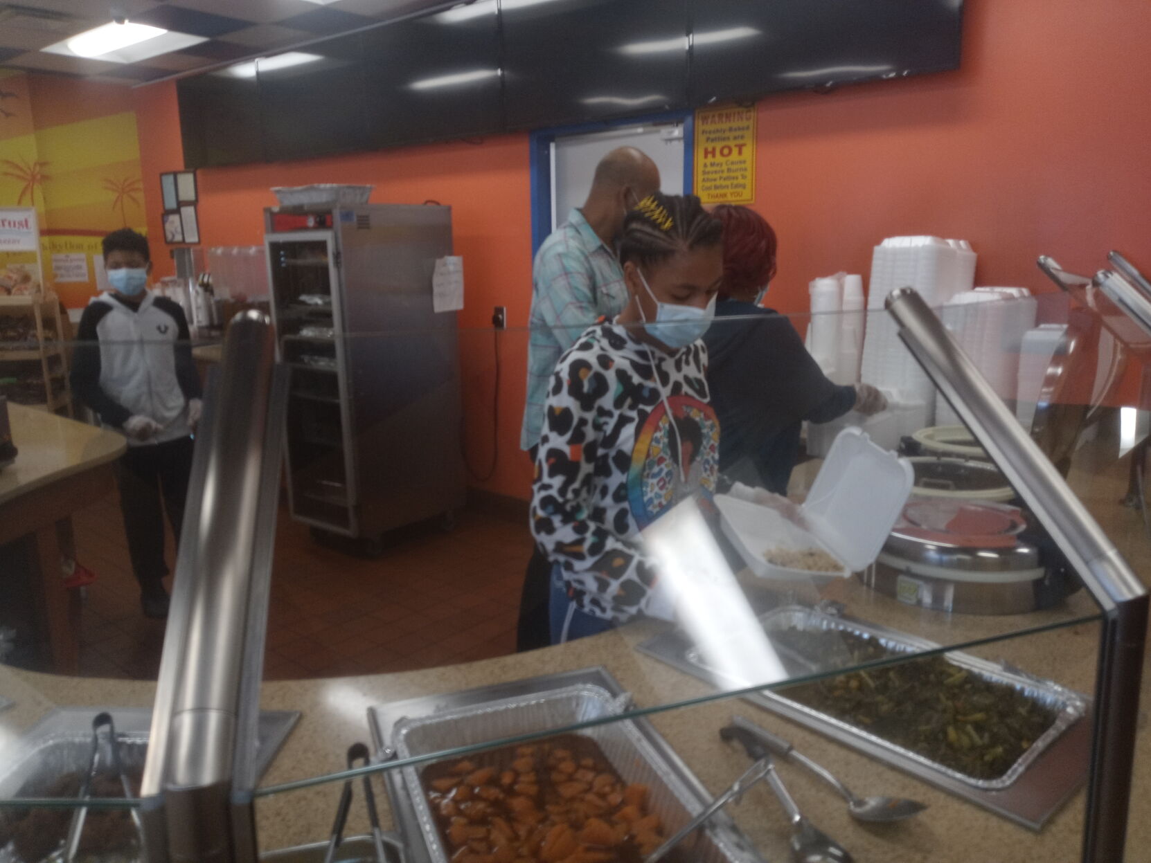 120220_MDJ_ActsofKindnessPart2_GoldenKrust3.jpg